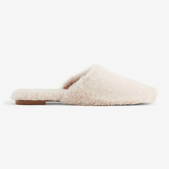 Express Faux Fur Cozy Slipper - Picture 3 of 6